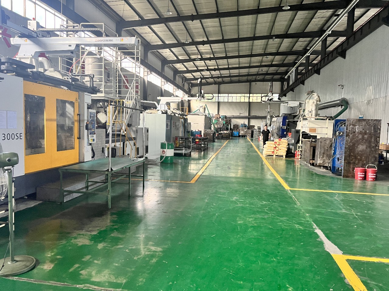 新博汽配誠(chéng)聘英才 普工與汽車(chē)零件銷(xiāo)售人員熱招中